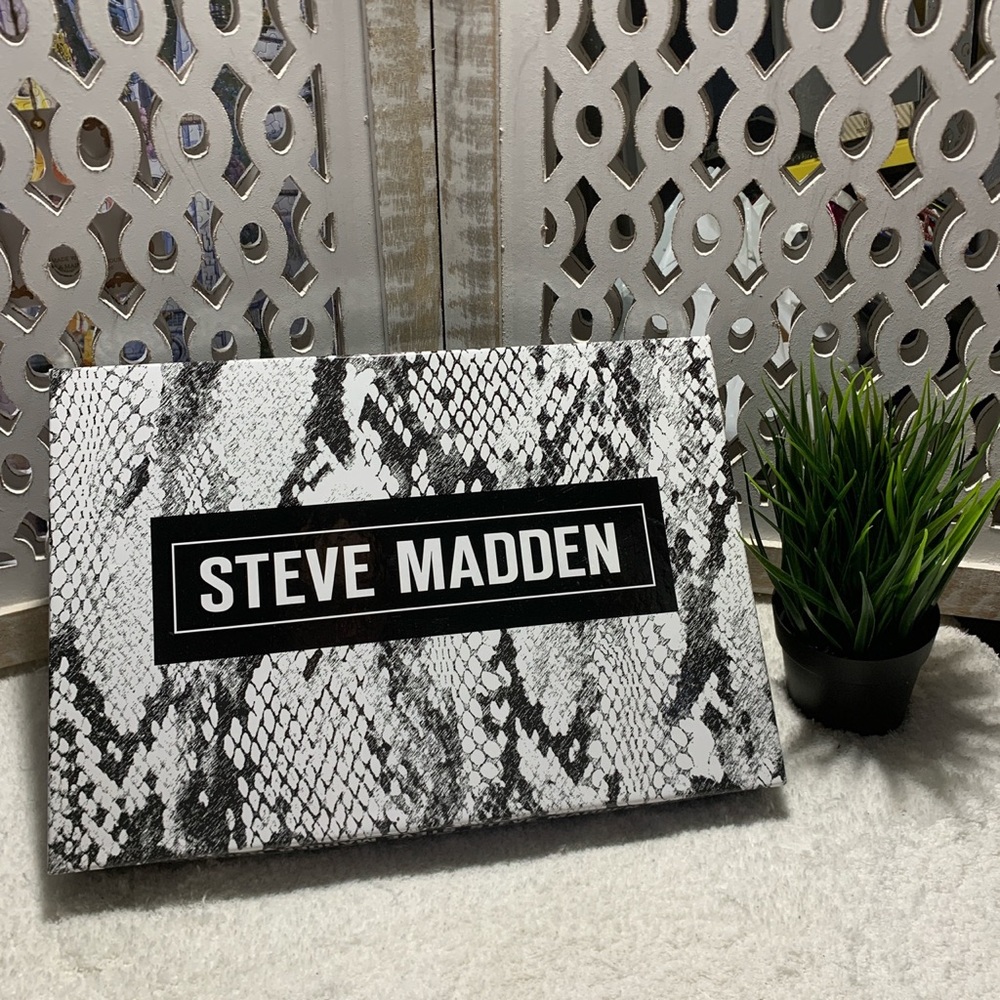 Steve Madden Scarf & Wallet Set Brand New